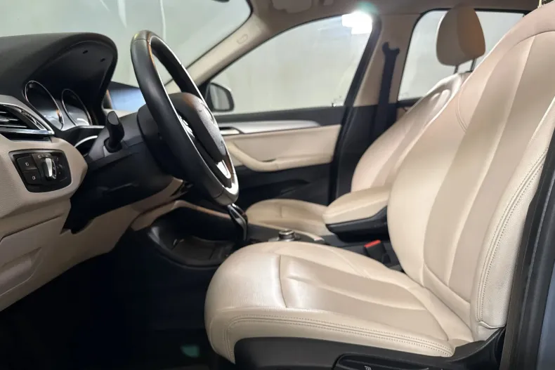 BMW X1 (Seria X) din 2020 cu 94.559 km - oferta BMW242318 - foto 24