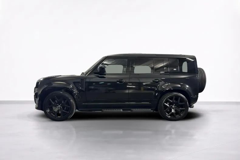 Land Rover Defender din 2022 cu 45.398 km - oferta LAN242320 - foto 2