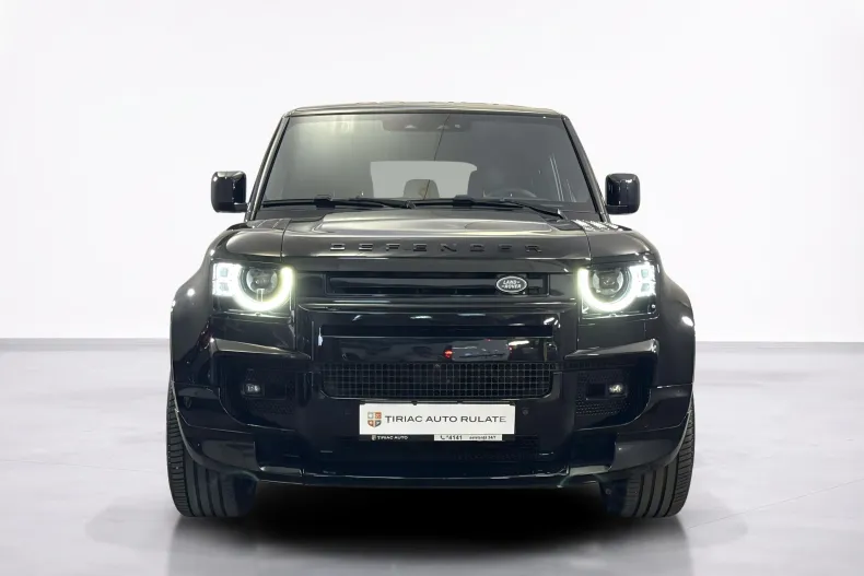 Land Rover Defender din 2022 cu 45.398 km - oferta LAN242320 - foto 8
