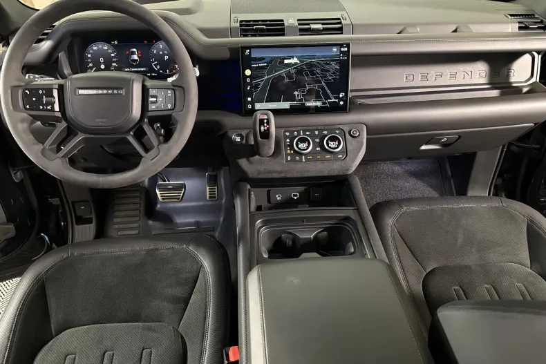 Land Rover Defender din 2022 cu 45.398 km - oferta LAN242320 - foto 9