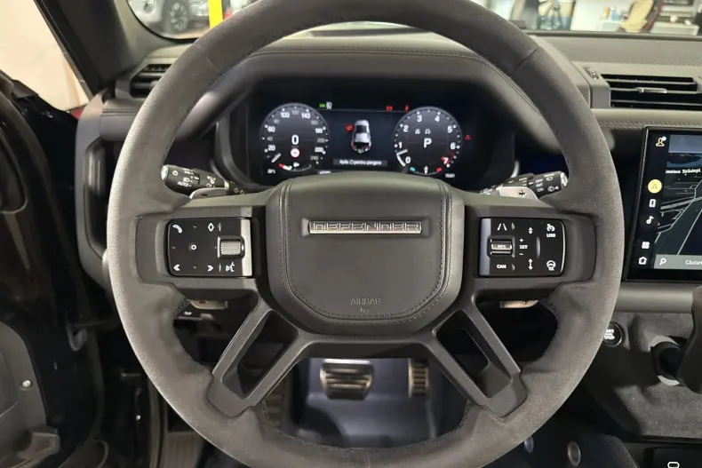 Land Rover Defender din 2022 cu 45.398 km - oferta LAN242320 - foto 15