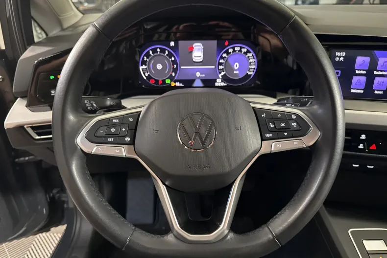 Volkswagen Golf din 2023 cu 55.232 km - oferta VOL242325 - foto 16