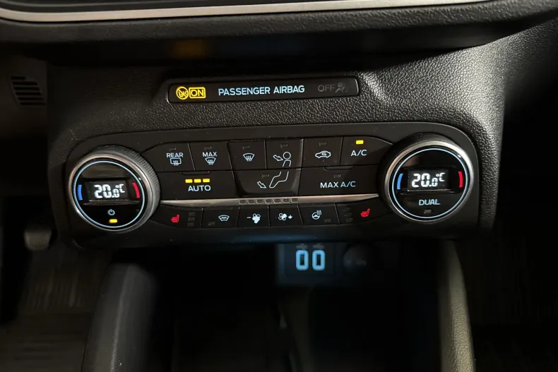 Ford Focus din 2021 cu 83.293 km - oferta FOR242327 - foto 18