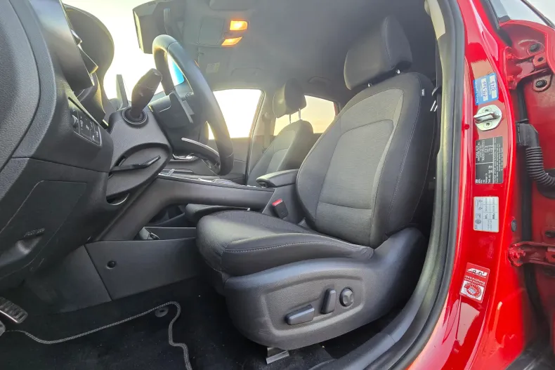 Hyundai Kona din 2022 cu 119.000 km - oferta HYU242332 - foto 8