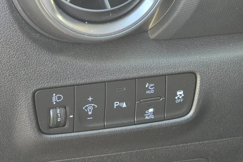 Hyundai Kona din 2022 cu 119.000 km - oferta HYU242332 - foto 16