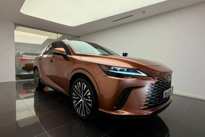 Lexus Seria RX din 2026 cu 6 km - oferta LEX242341 - foto 5