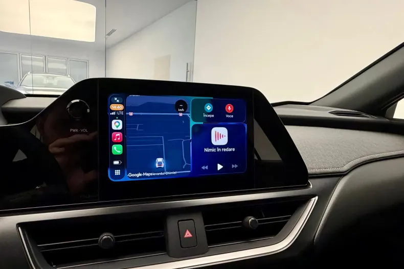 Lexus UX din 2026 cu 3 km - oferta LEX242342 - foto 17