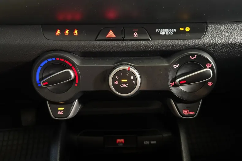 Kia Stonic din 2022 cu 120.233 km - oferta KIA242350 - foto 16