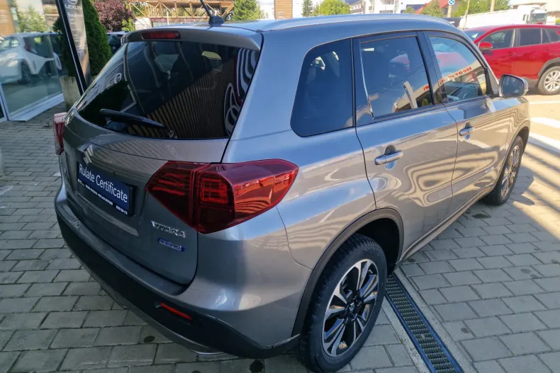 Suzuki Vitara din 2023 cu 53.597 km - oferta SUZ242358 - foto 4