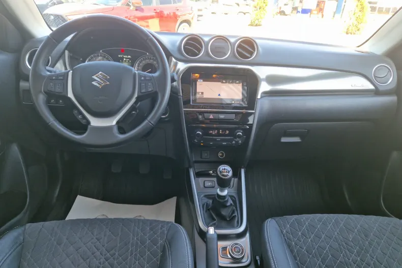 Suzuki Vitara din 2023 cu 53.597 km - oferta SUZ242358 - foto 11