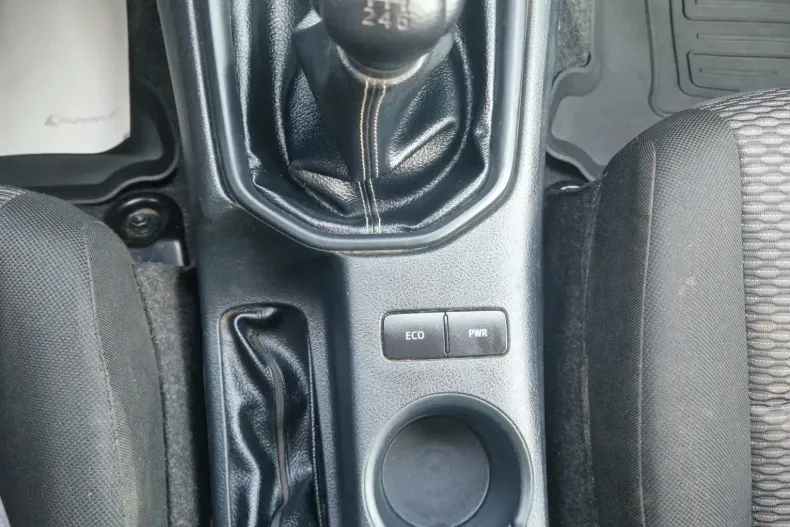 Toyota Hilux din 2023 cu 73.620 km - oferta TOY242359 - foto 16