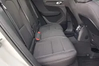 Volvo XC40 din 2022 cu 44.683 km - oferta VOL242360 - foto 32