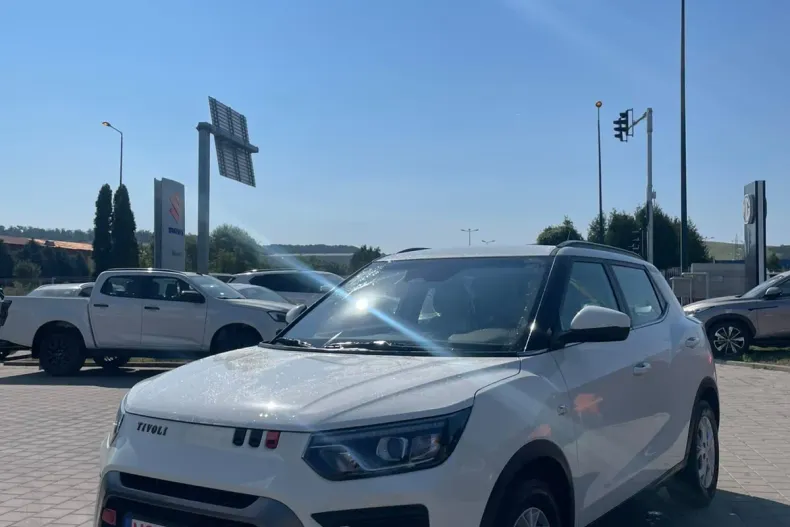 KGM Tivoli din 2025 cu 9 km - oferta KGM242367 - foto 1