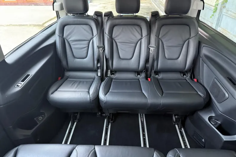 Mercedes-Benz V 250 (Clasa V) din 2022 cu 176.800 km - oferta MER242369 - foto 11