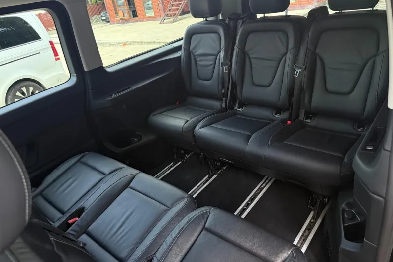 Mercedes-Benz V 250 (Clasa V) din 2022 cu 176.800 km - oferta MER242369 - foto 23