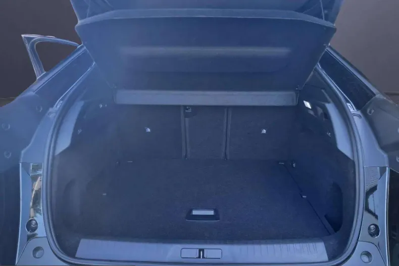 Peugeot 3008 din 2025 cu 12.000 km - oferta PEU242370 - foto 12