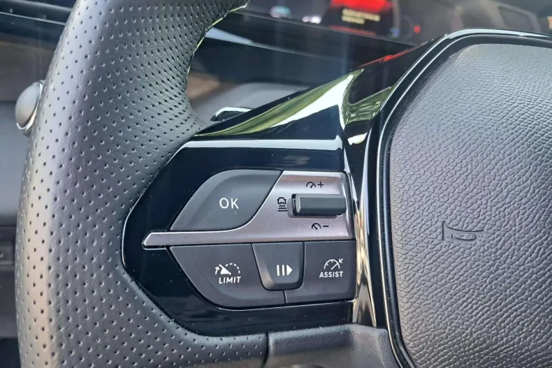 Peugeot 308 din 2025 cu 13.000 km - oferta PEU242372 - foto 18