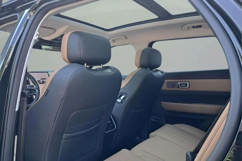 Jaecoo 7 din 2025 cu 4.800 km - oferta JAE242373 - foto 12