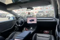 Tesla Model 3 din 2025 cu 42.248 km - oferta TES242376 - foto 6
