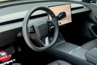 Tesla Model 3 din 2025 cu 42.248 km - oferta TES242376 - foto 12