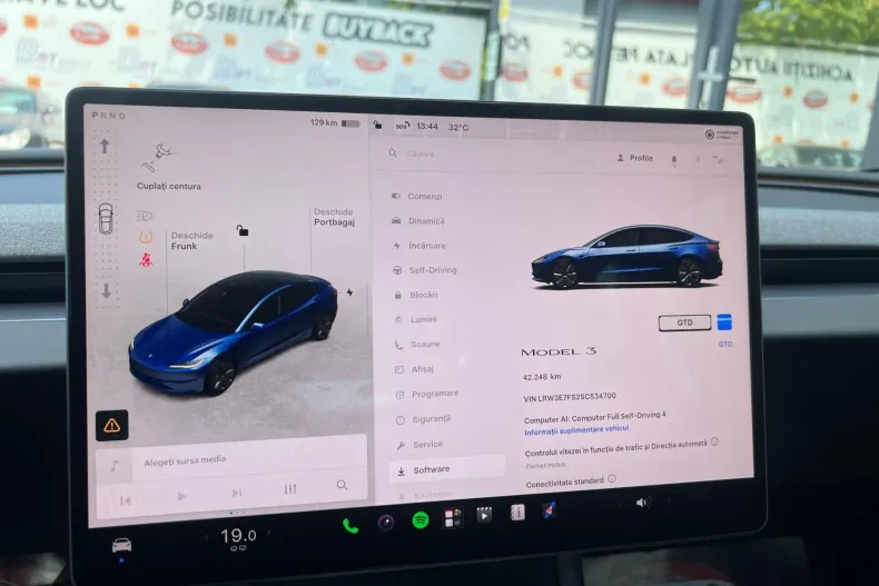 Tesla Model 3 din 2025 cu 42.248 km - oferta TES242376 - foto 30
