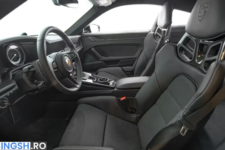 Porsche 911 din 2024 cu 2.500 km - oferta POR242392 - foto 13