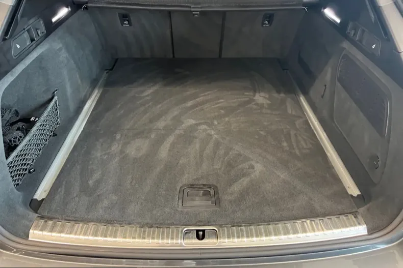 Audi S6 din 2025 cu 11.433 km - oferta AUD242400 - foto 11