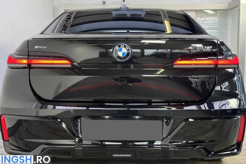 BMW 750 (Seria 7) din 2025 cu 17.700 km - oferta BMW242403 - foto 4