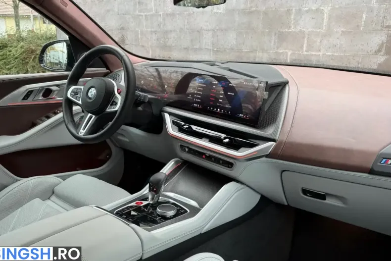 BMW XM (Seria X) din 2025 cu 7.400 km - oferta BMW242412 - foto 14