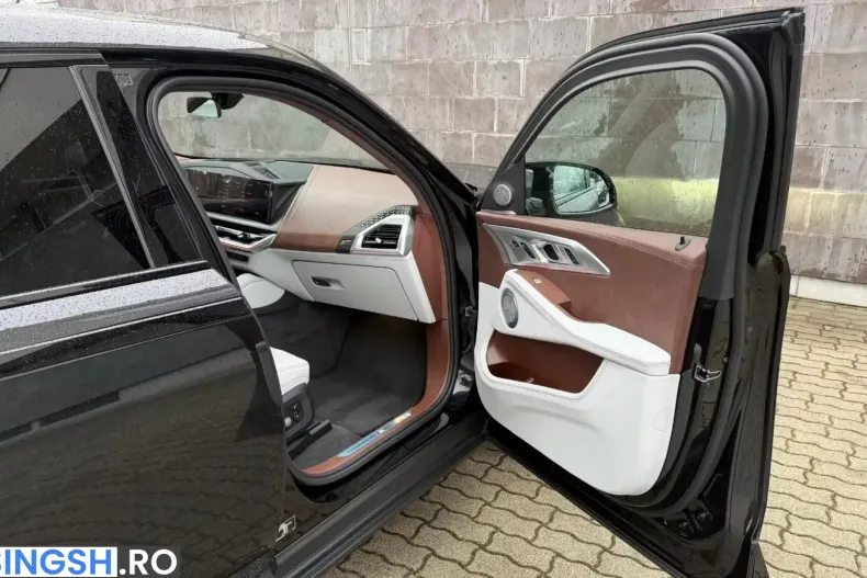 BMW XM (Seria X) din 2025 cu 7.400 km - oferta BMW242412 - foto 24