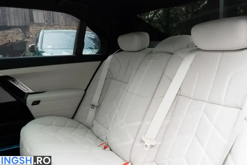 BMW 740 (Seria 7) din 2025 cu 12.000 km - oferta BMW242415 - foto 23