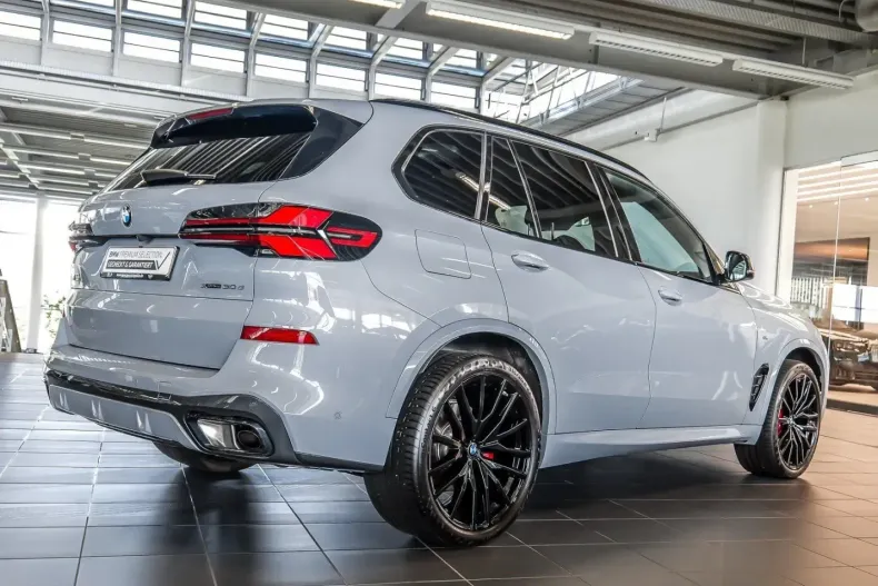 BMW X5 (Seria X) din 2025 cu 13.835 km - oferta BMW242416 - foto 2