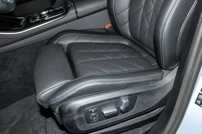 BMW X5 (Seria X) din 2025 cu 13.835 km - oferta BMW242416 - foto 22