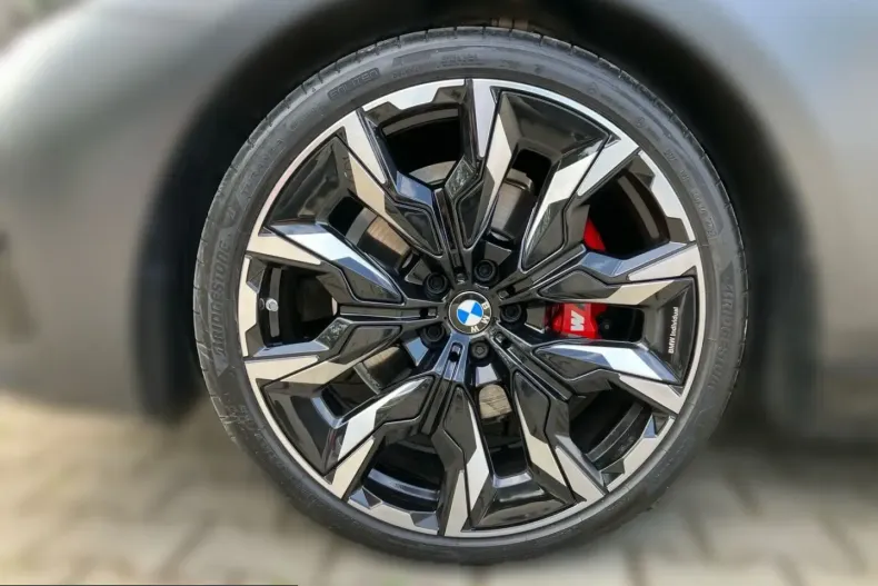 BMW 520 (Seria 5) din 2025 cu 23.400 km - oferta BMW242418 - foto 7