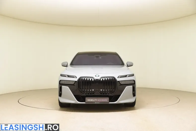 BMW 740 (Seria 7) din 2024 cu 21.950 km - oferta BMW242422 - foto 4