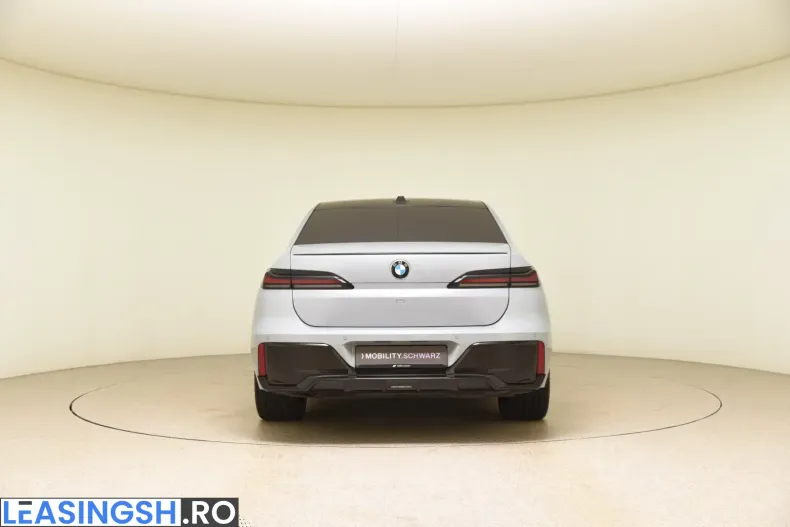 BMW 740 (Seria 7) din 2024 cu 21.950 km - oferta BMW242422 - foto 5