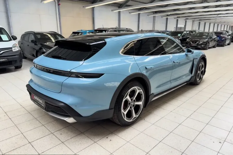 Porsche Taycan din 2022 cu 56.872 km - oferta POR242425 - foto 4