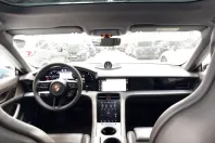 Porsche Taycan din 2022 cu 56.872 km - oferta POR242425 - foto 8