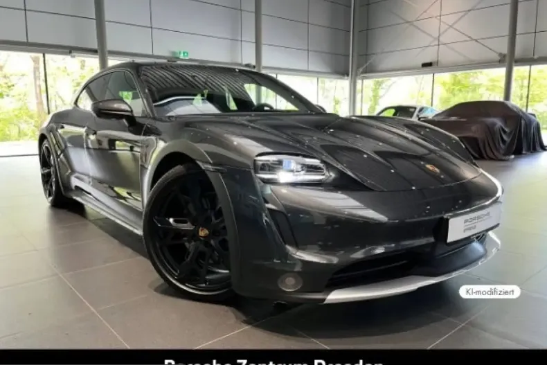 Porsche Taycan din 2023 cu 82.900 km - oferta POR242428 - foto 6