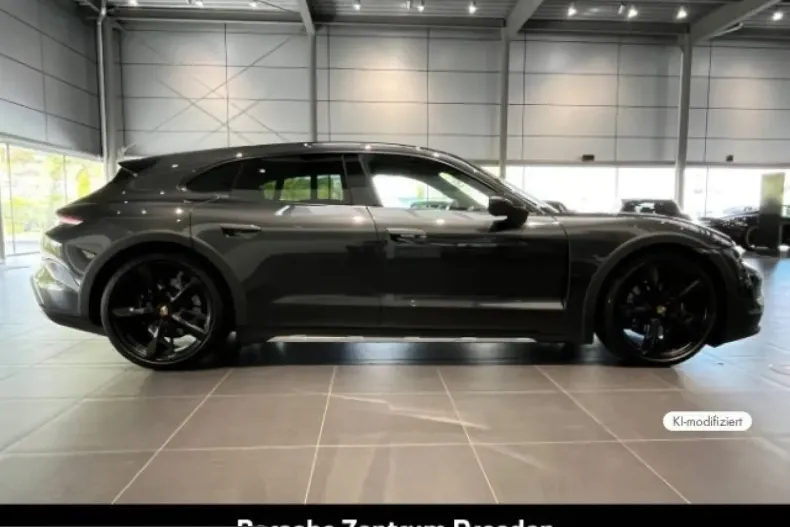Porsche Taycan din 2023 cu 82.900 km - oferta POR242428 - foto 7
