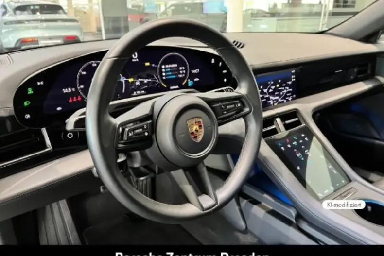 Porsche Taycan din 2023 cu 82.900 km - oferta POR242428 - foto 15
