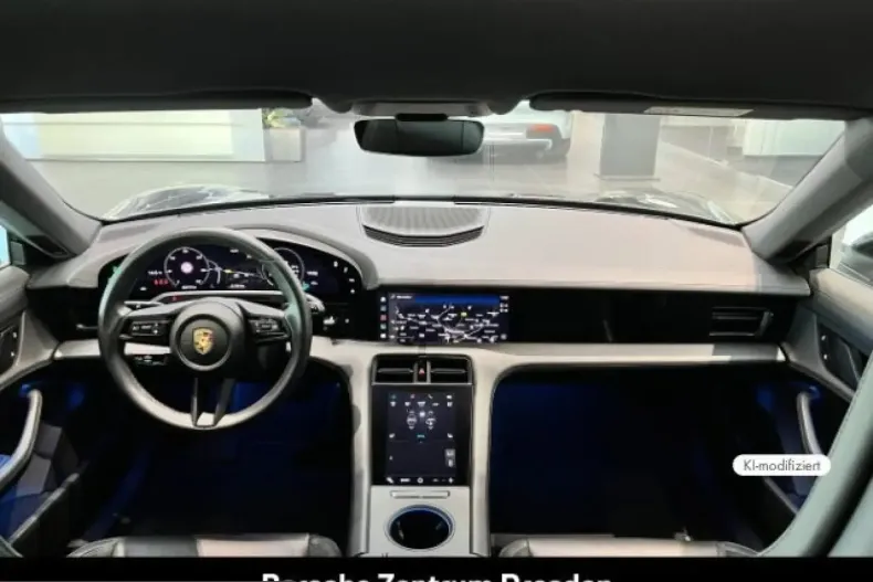 Porsche Taycan din 2023 cu 82.900 km - oferta POR242428 - foto 16