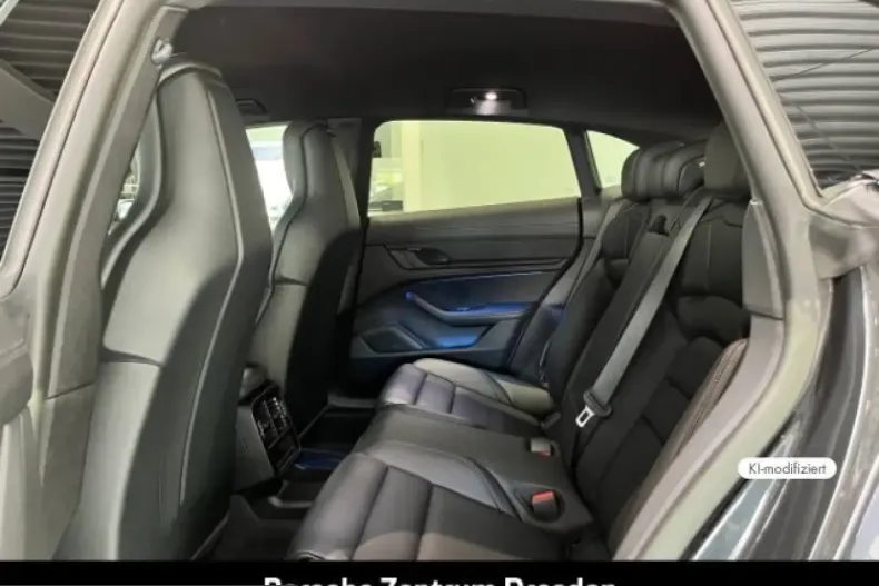 Porsche Taycan din 2023 cu 82.900 km - oferta POR242428 - foto 17