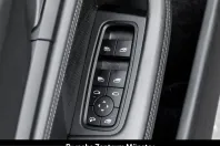 Porsche Taycan din 2023 cu 53.850 km - oferta POR242430 - foto 18