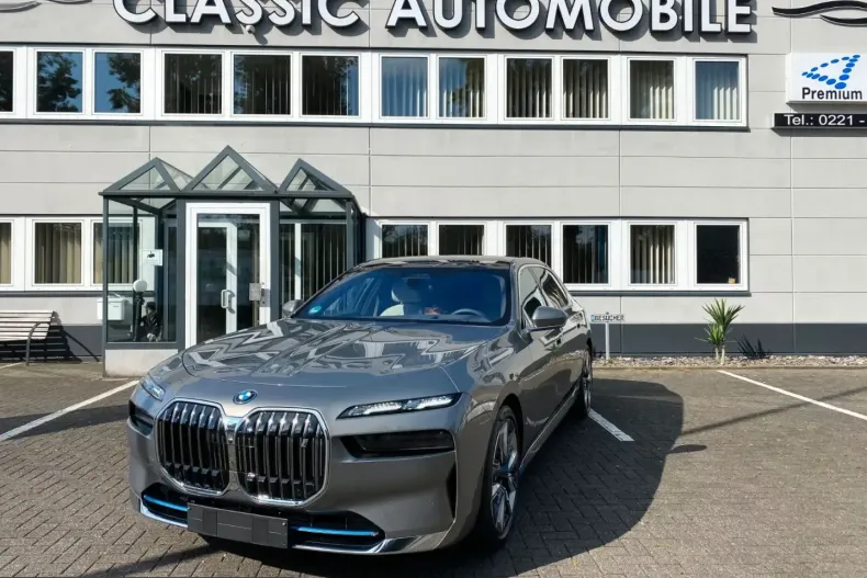 BMW i7 (Seria 7) din 2022 cu 7.258 km - oferta BMW242431 - foto 2