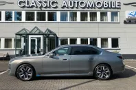BMW i7 (Seria 7) din 2022 cu 7.258 km - oferta BMW242431 - foto 5