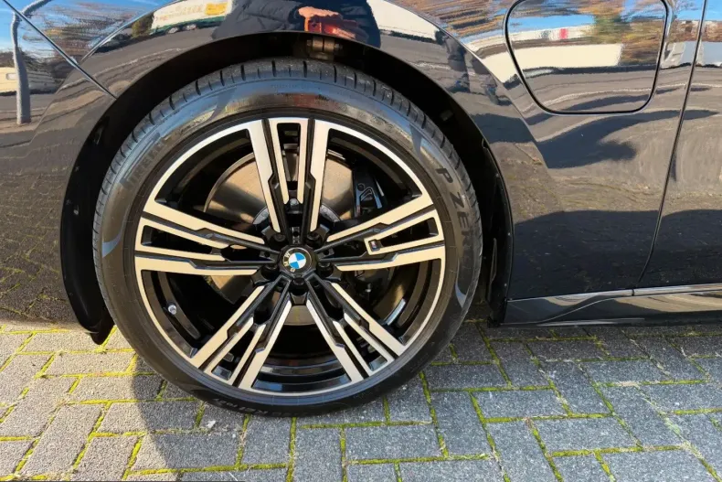BMW 750 (Seria 7) din 2023 cu 17.188 km - oferta BMW242432 - foto 26