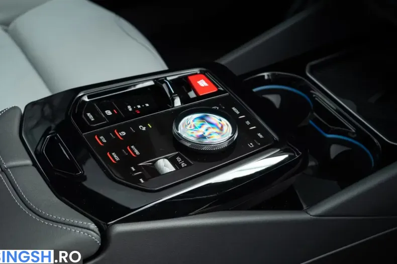 BMW M5 (Seria 5) din 2026 cu 8.100 km - oferta BMW242433 - foto 18