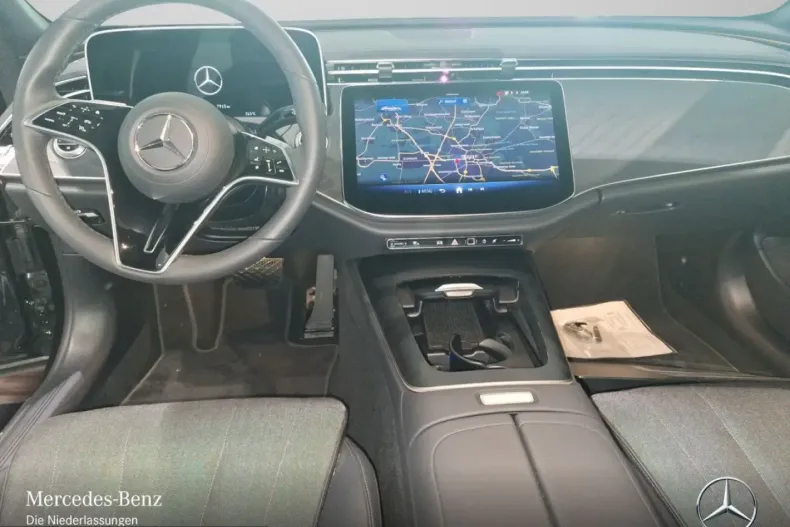 Mercedes-Benz E 220 (Clasa E) din 2025 cu 7.909 km - oferta MER242435 - foto 10