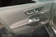 Mercedes-Benz E 220 (Clasa E) din 2025 cu 7.909 km - oferta MER242435 - foto 15